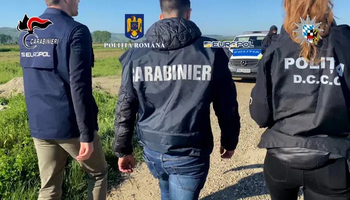 Estorsioni e raggiri a anziani, colpita banda internazionale Calabria, Romania, Olanda e Germania
