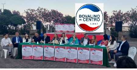 Bovalino-Elezioni: "BOVALINO AL CENTRO" si è presentata ai cittadini!