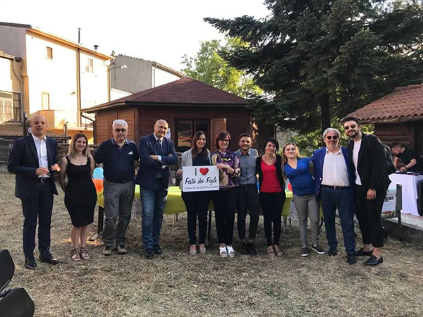 Il comune di Castelsilano sostiene e promuove l’istituzione della festa nazionale dei figli