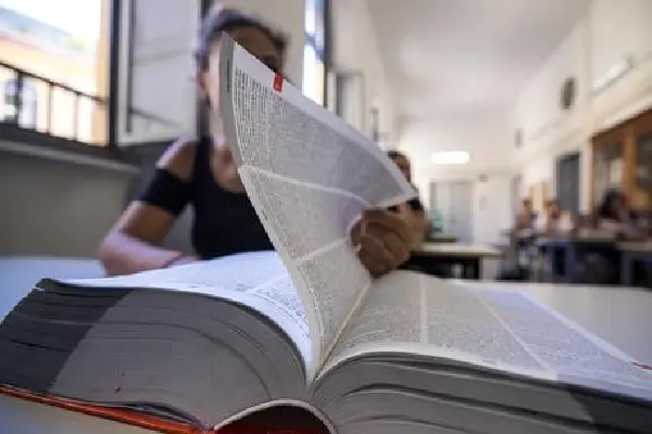 Maturità: a Catanzaro tensione e attesa, non molte mascherine