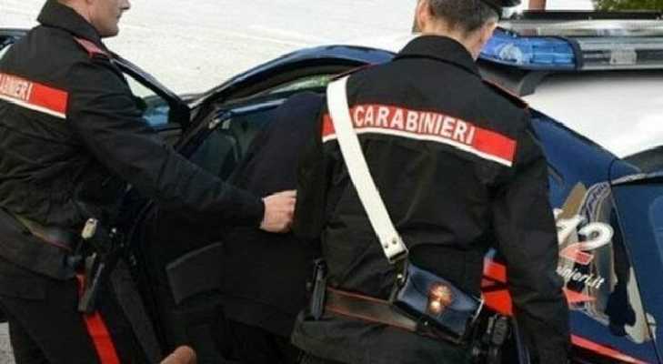 Aggressione e rapina a Catanzaro, tre arresti dei carabinieri