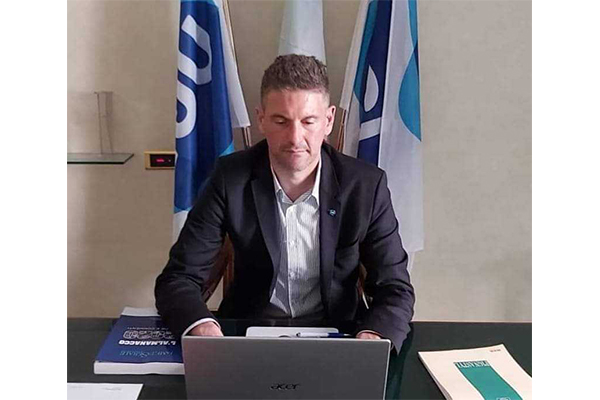 Sanità, Giuliano (Ugl): “Il Covid riprende forza. Senza una vera riforma, rivoluzionaria, si va al punto di non ritorno”