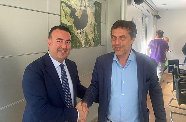 Incontro tra il sindaco Fiorita e il commissario Sorical Calabretta