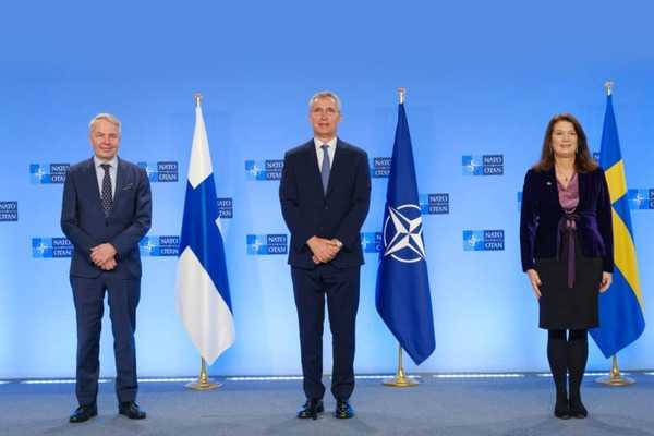 Nato: firmati protocolli di accesso per Svezia e Finlandia