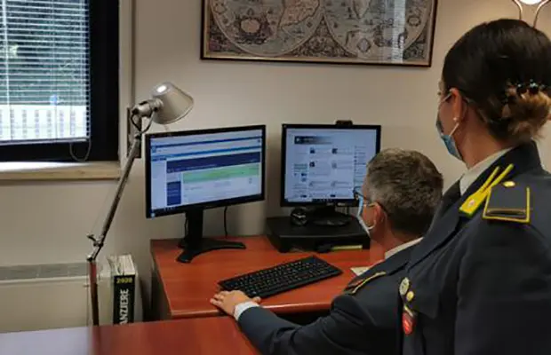 Lavoro in nero. Scoperti oltre 2000 lavoratori irregolari, 22 indagati Operazione della GDF di Milano