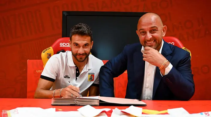 Catanzaro, poker al Chieti e dal mercato arriva un super colpo in attacco da 100 GOL è Alessio Curcio. Video