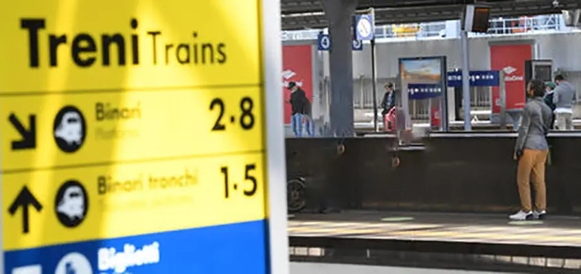 Guasto in stazione, 400 passeggeri bloccati su treno