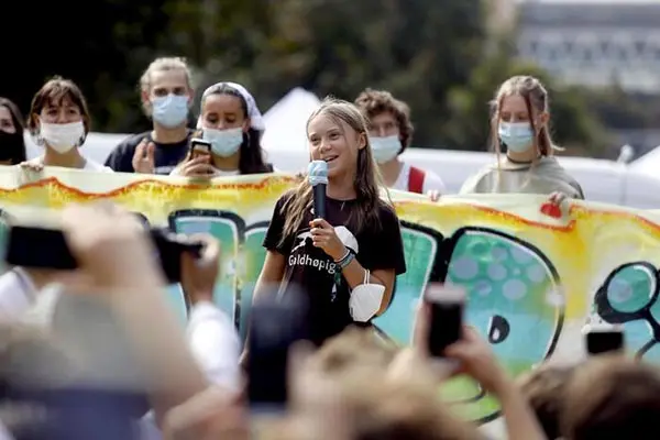 Fridays for future venerdì in piazza in 70 città. Per lo sciopero globale contro la crisi climatica