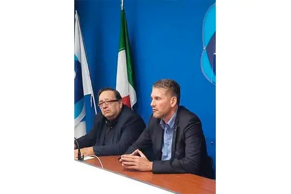 Sanità, Ugl: “Carenza personale, taglio posti letto, chiusura presidi ospedalieri, PS al collasso. A Napoli sistema sul baratro”