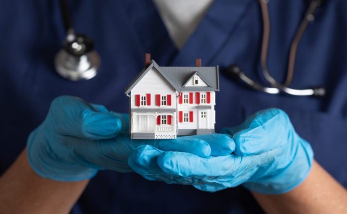 Nursing Up De Palma: «Senza un massiccio piano di assunzioni di infermieri si rischia davvero il tracollo»