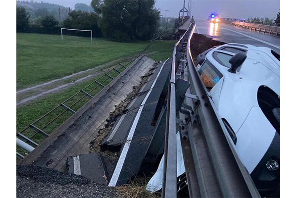 cavalcavia  Novara disgrazia