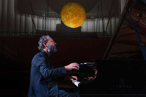 Blind Date - Concerto al buio 2022: il pianoforte di Cesare Picco e CBM Italia di nuovo insieme