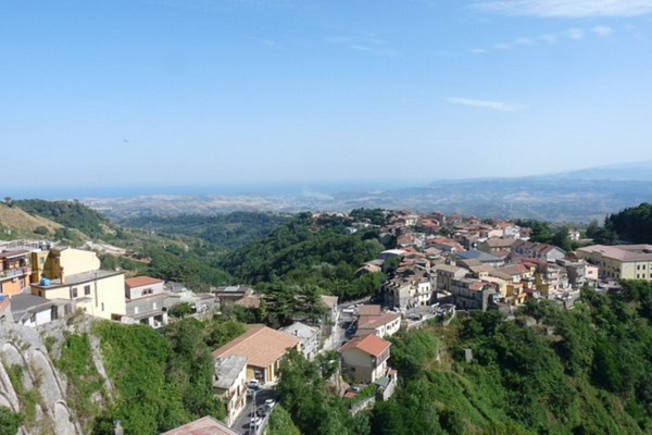 Inizio dei lavori di rifacimento del manto stradale della SP 167/1 tra gli abitati di Marcellinara e Tiriolo