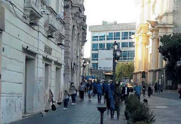 Catanzaro. Sabato 5 novembre ritorna l'Isola Pedonale: tutte le informazioni e i servizi