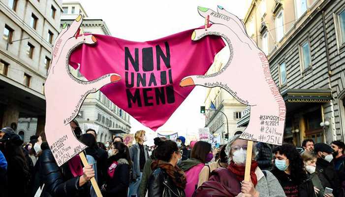 Violenza sulle donne: sabato 26 novembre in piazza con "Non Una di Meno"