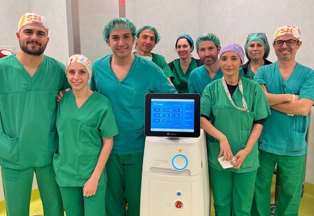 Sanità: primo intervento con laser a olmio per la prostata