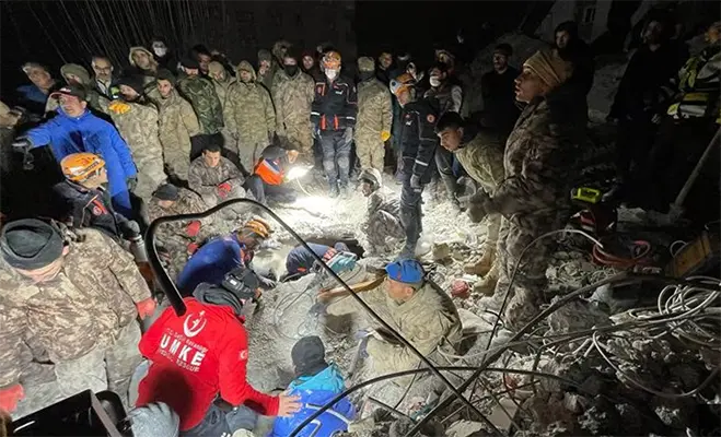 Terremoto, Catastrofe tra Turchia e Siria, aggiornamento, sale circa 5.000 mila il numero delle vittime