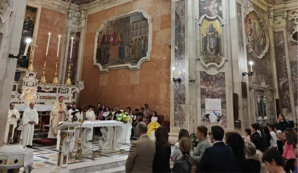 Monsignor Maniago agli studenti: Auguri perché la nostra scuola sia luogo e strumento di pace!