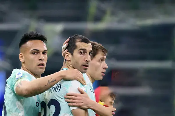 Calcio, Serie A: L'Inter riparte, batte il Lecce e torna seconda. Decidono Mkhitaryan e Lautaro, i dettagli