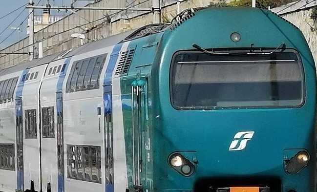 Ferrovie in Calabria, al via all'iniziativa "Viaggia in treno e scopri la Calabria" | InfoOggi