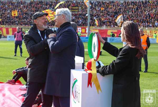 Calcio il tecnico: Vincenzo Vivarini proietta il Catanzaro al futuro in Serie B