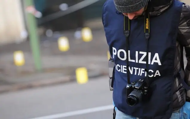 Paura a Sassari: entra in casa e spara ad un uomo