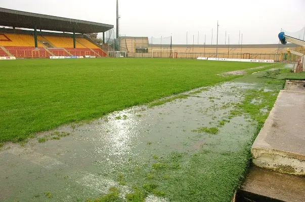 Stadio Ceravolo, la Giunta approva il progetto esecutivo per il rifacimento del manto erboso