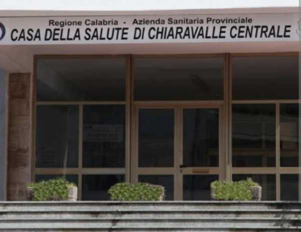 Casa della salute di Chiaravalle, il consigliere regionale Montuoro a sostegno del sindaco Donato: nessun allarmismo