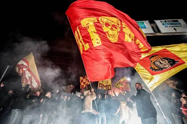 Tifosi del Catanzaro già acquistati oltre 1400 biglietti per la Supercoppa contro la Reggiana. Attesa per l'ufficialità della firma di Vivarini