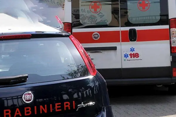 Uomo accoltellato al petto durante una rissa al bar a Fener, nel Bellunese