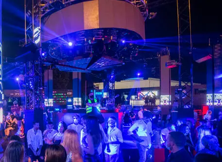 Donna di 31 anni sotto choc violentata nel bagno di una discoteca a Milano: