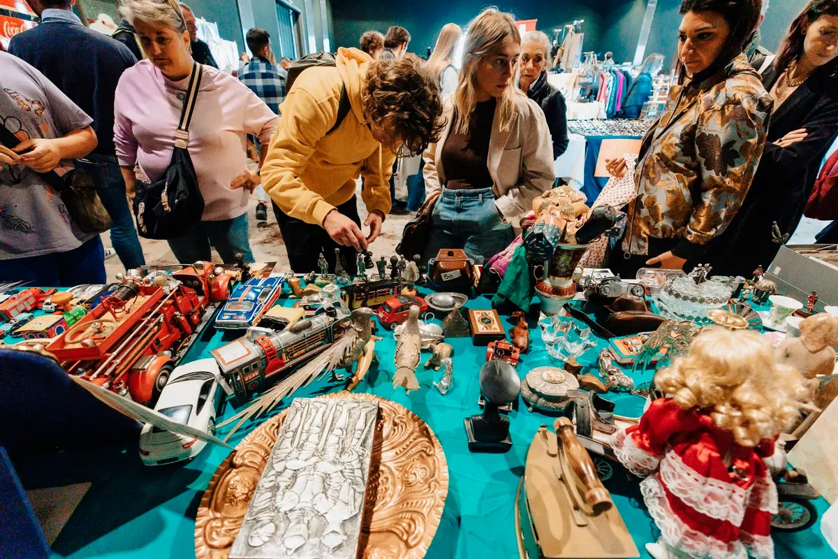 East Market, i sapori di Little Italy nel tempio del vintage