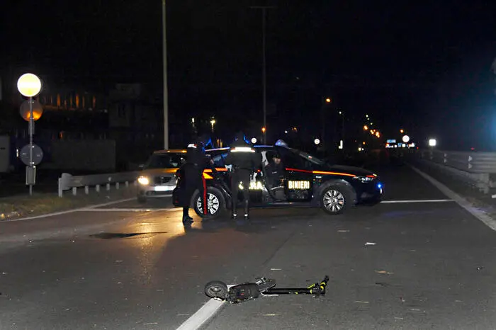 La morte del giovane sul monopattino: Il pirata si costituisce a Roma