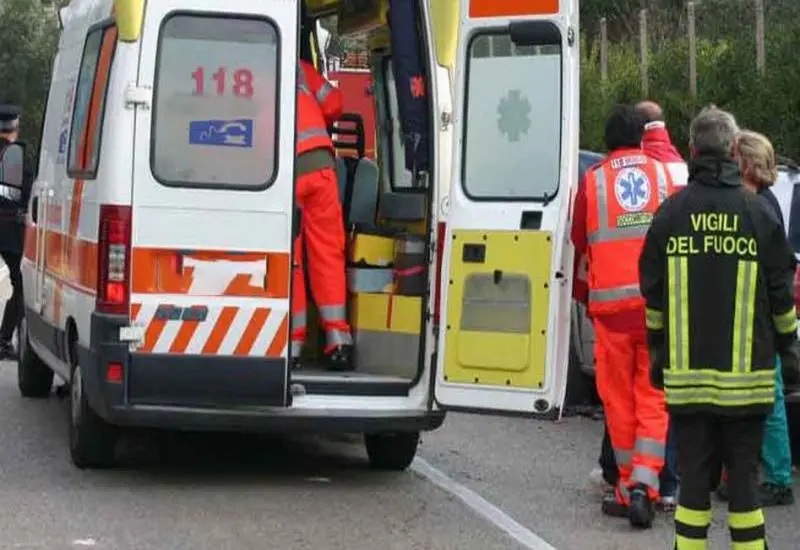 Tragedia a Reggio Calabria: Anziano schiacciato da cisterna durante lavori in casa