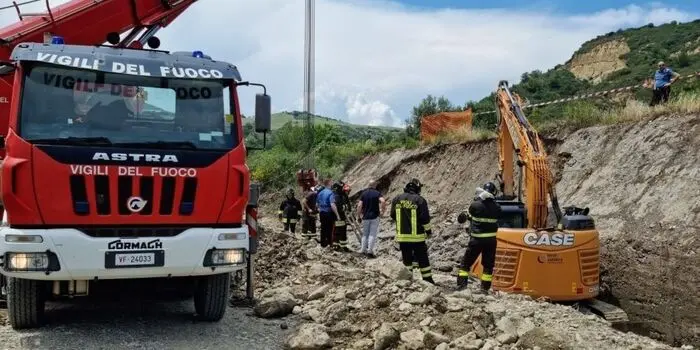 Morte di un operaio nel cantiere: Indagati due responsabili dell'impresa, apre inchiesta la Procura di Castrovillari