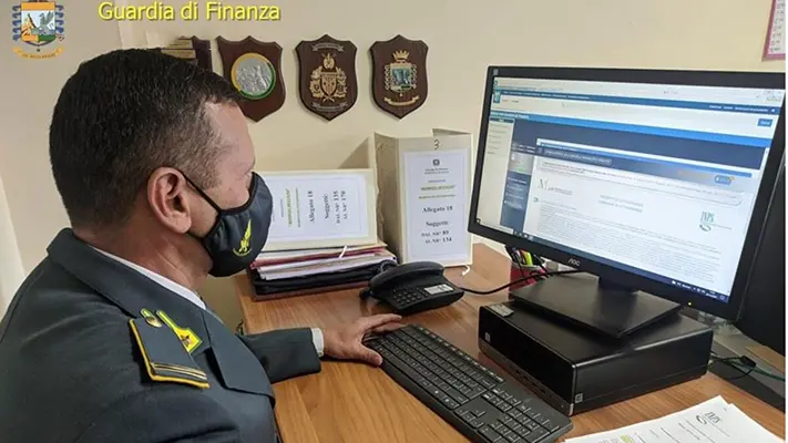 Calabria. Operazione "Sua Sanità": Scoperta rete di false certificazioni sanitarie, coinvolte 44 persone tra cui medici
