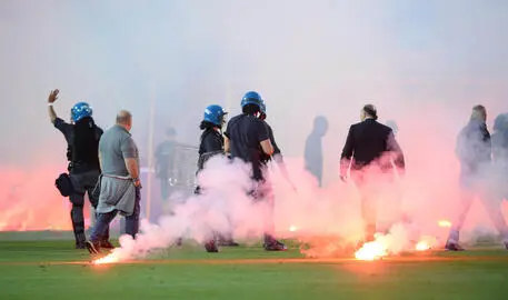 Calcio Playoff. Scontri allo stadio Rigamonti: Quattro ultras arrestati. I dettagli