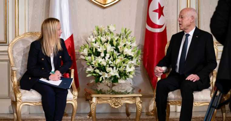 La presidente del Consiglio, Giorgia Meloni, in visita ufficiale a Tunisi