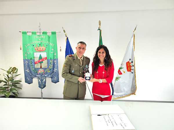 SGF celebra il nuovo Cavaliere della Repubblica, Salvatore De Luca: Sindaca Succurro esprime orgoglio e gratitudine