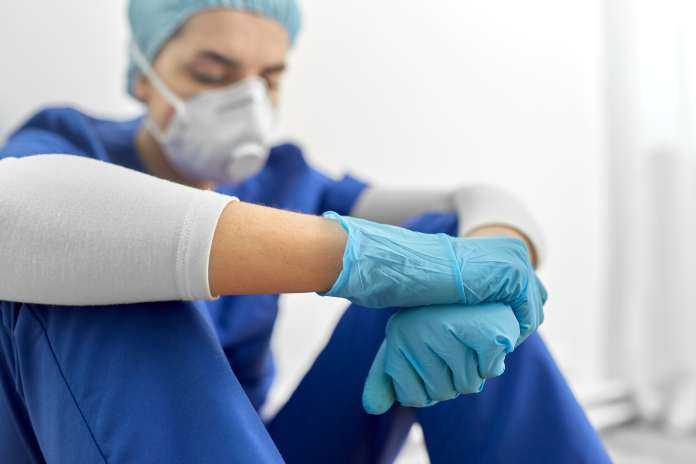 Sanità, Nursing Up De Palma, fuga infermieri lombardi in Svizzera: dopo l’indennità di confine, arriva delle case popolari»