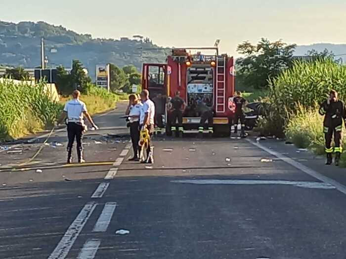 Incidenti Stradali. Fuga da Carabinieri su BMW termina in incidente mortale, morta 32enne