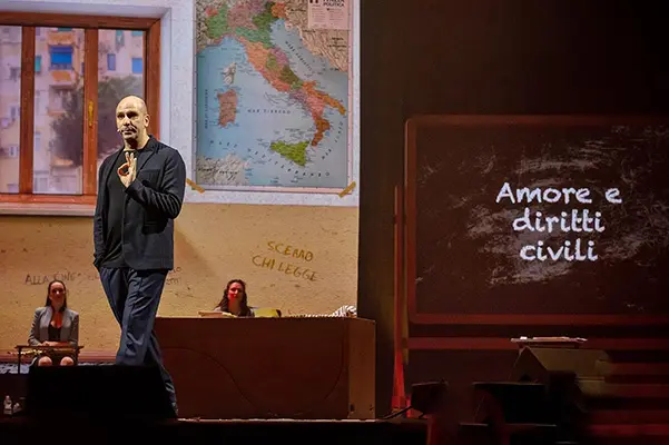 Tutto pronto per il megashow di Checco Zalone di domani sera allo stadio d’Ippolito di Lamezia. Tutti i dettagli