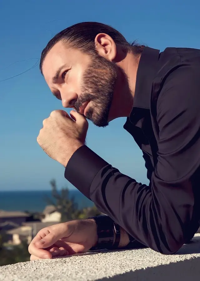 Il cantante DAVIDE CARBONE nuovo ABF Advocate, 