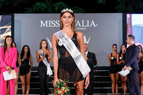 Miss Italia Calabria 2023: splendore, emozioni e identità nel cuore di San Roberto