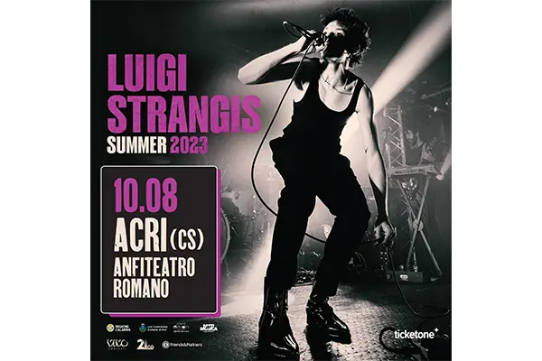 Prosegue stasera con Luigi Strangis nell’Anfiteatro di Acri “Fatti di Musica 2023”, 37° Festival del Live d’Autore in Calabria