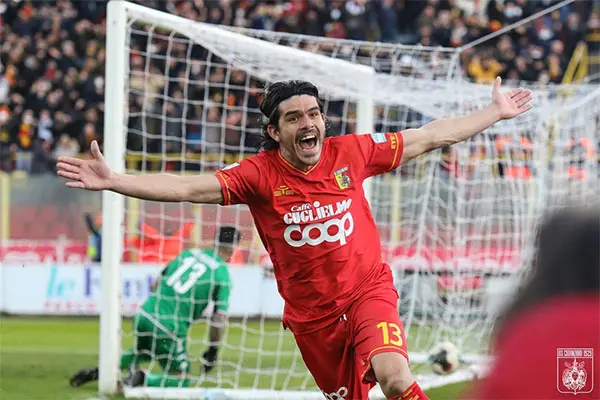 Calcio. Emozioni Giallorosse: Lito Fazio saluta Catanzaro - un arrivederci carico di orgoglio e dedizione