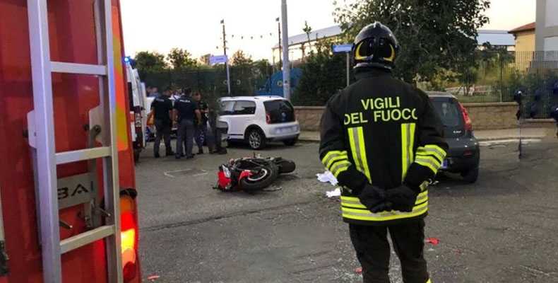Tragedia a Catanzaro: scontro mortale tra auto moto nel quartiere Lido