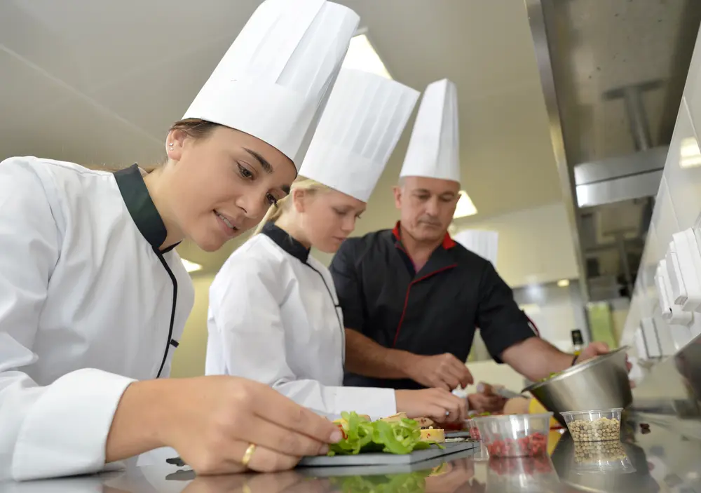 Le iniziative e i consigli di AIC per oltre 30.000 studenti celiaci che rientrano a scuola