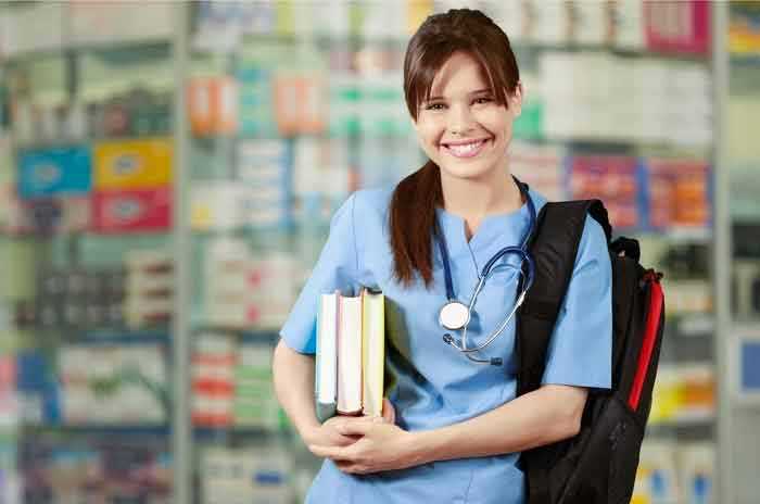 Nursing Up De Palma: «Nuovo vertiginoso calo di iscrizioni per la laurea in infermieristica