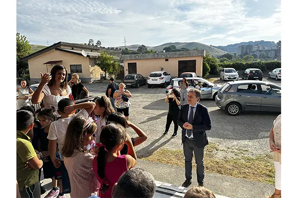 Nuovo anno scolastico all'insegna dell'eguaglianza: il messaggio del Sindaco Nicola Fiorita